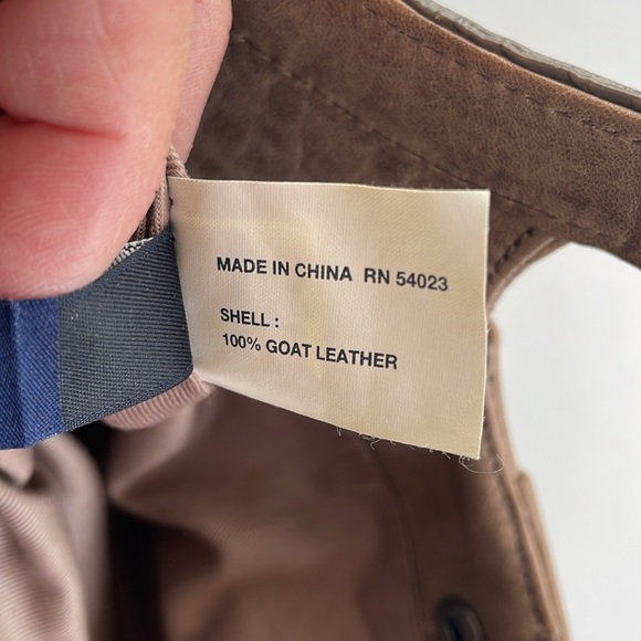 Vintage Leather Purse Bag from Gap 2008 Collection. Amazing style / shape. - Picture 6 of 10